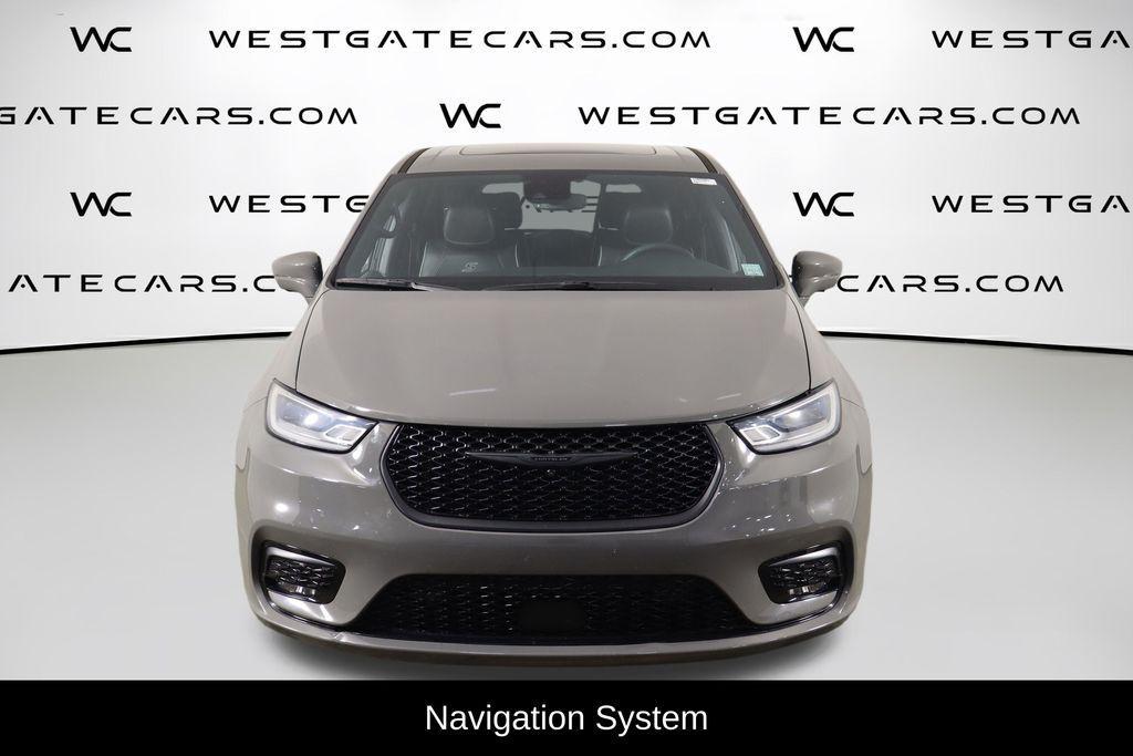 used 2022 Chrysler Pacifica Hybrid car, priced at $24,400