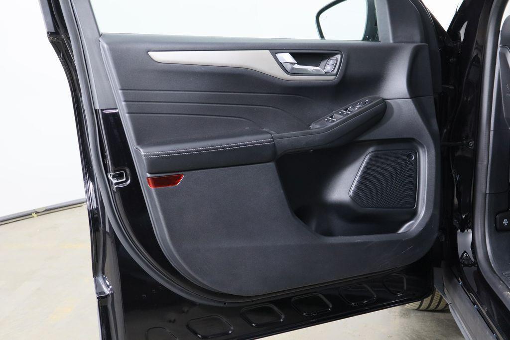 used 2021 Ford Escape car, priced at $19,997