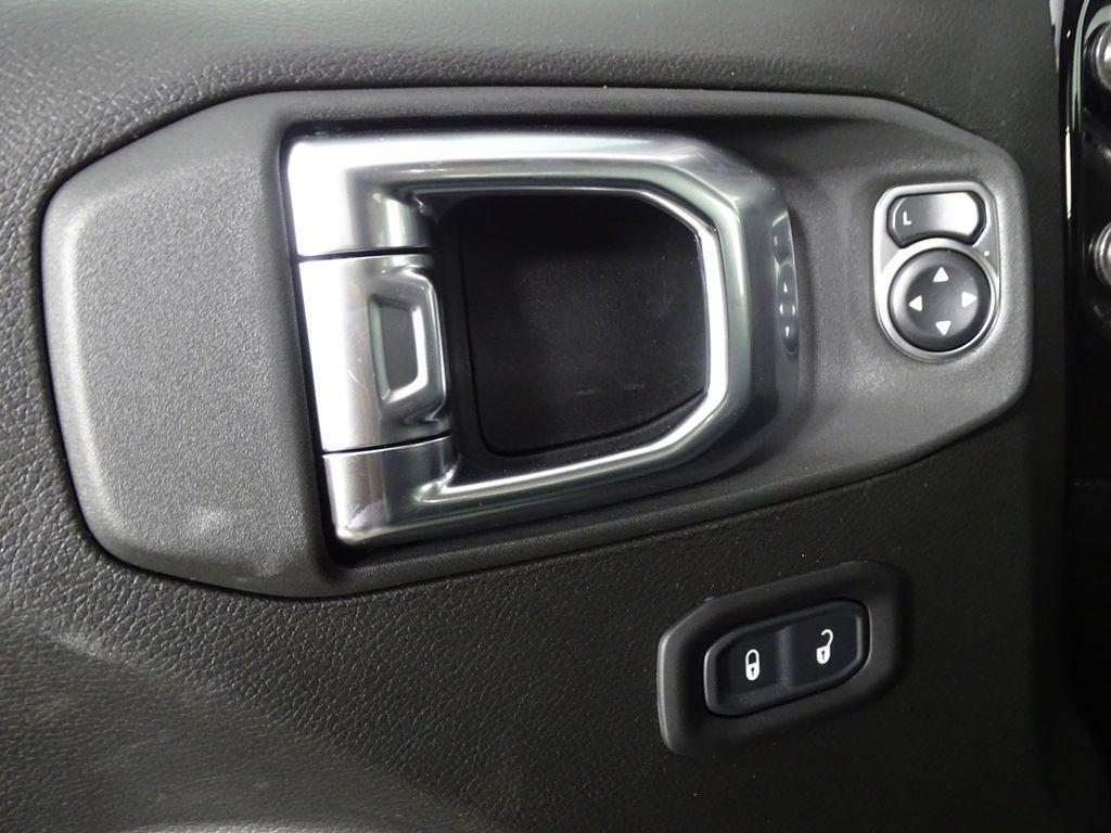 new 2026 Jeep Gladiator car, priced at $51,712