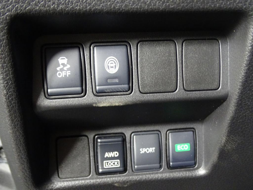 used 2020 Nissan Rogue Sport car, priced at $17,300