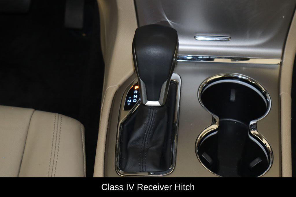 used 2019 Jeep Grand Cherokee car, priced at $17,597