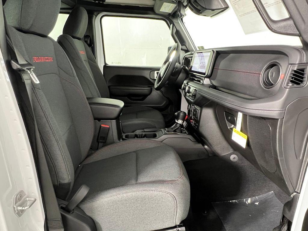 new 2026 Jeep Wrangler car, priced at $47,434