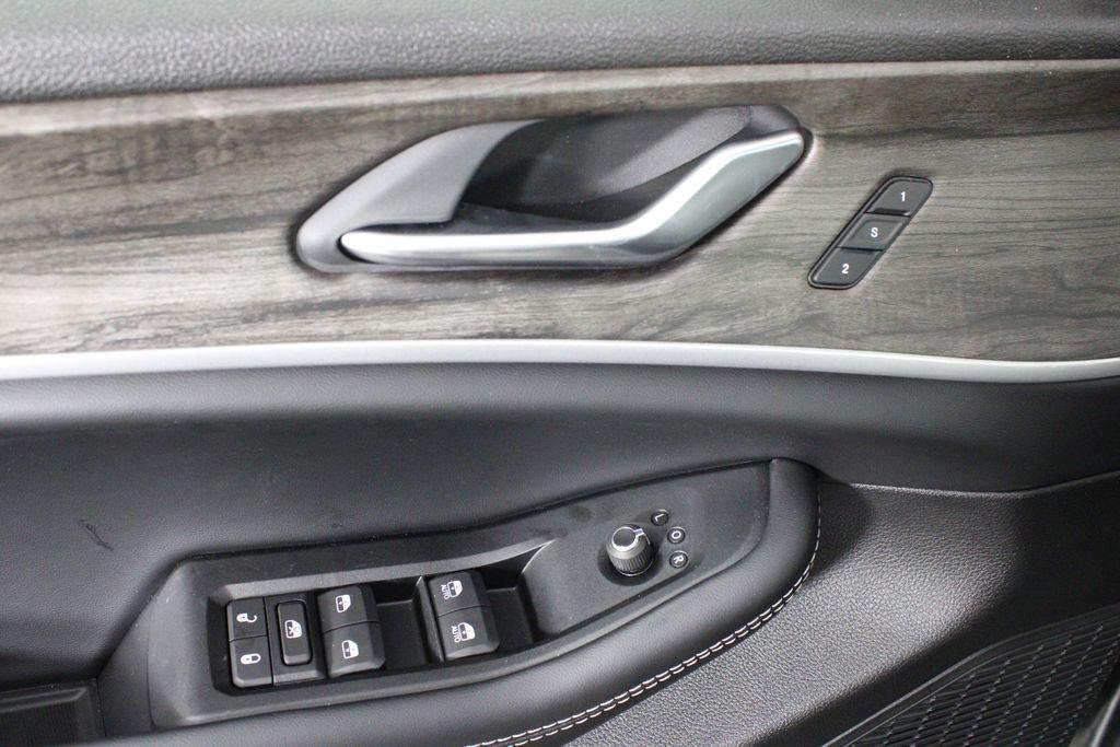 new 2025 Jeep Grand Cherokee car, priced at $42,479