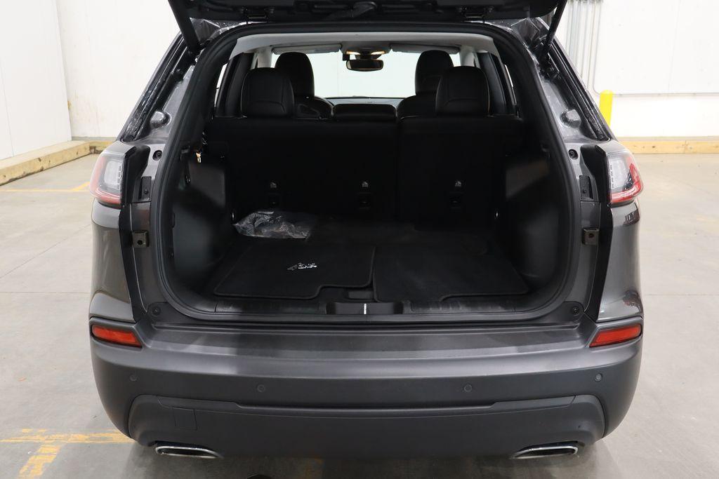 used 2021 Jeep Cherokee car, priced at $20,450