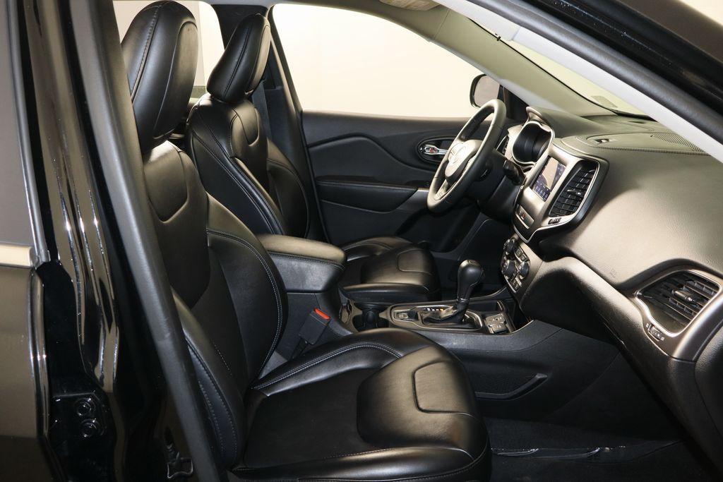 used 2020 Jeep Cherokee car, priced at $14,800