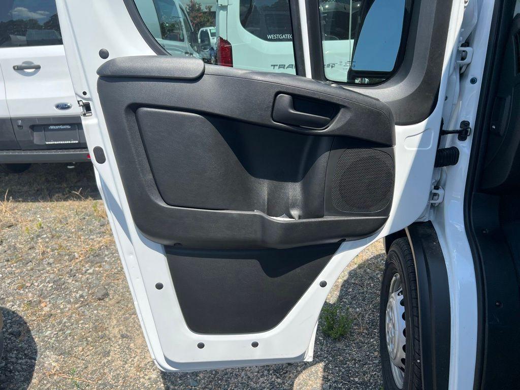 new 2025 Ram ProMaster 2500 car, priced at $45,168
