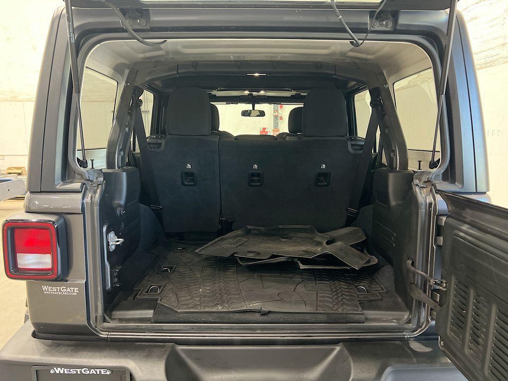 used 2022 Jeep Wrangler Unlimited car, priced at $28,000