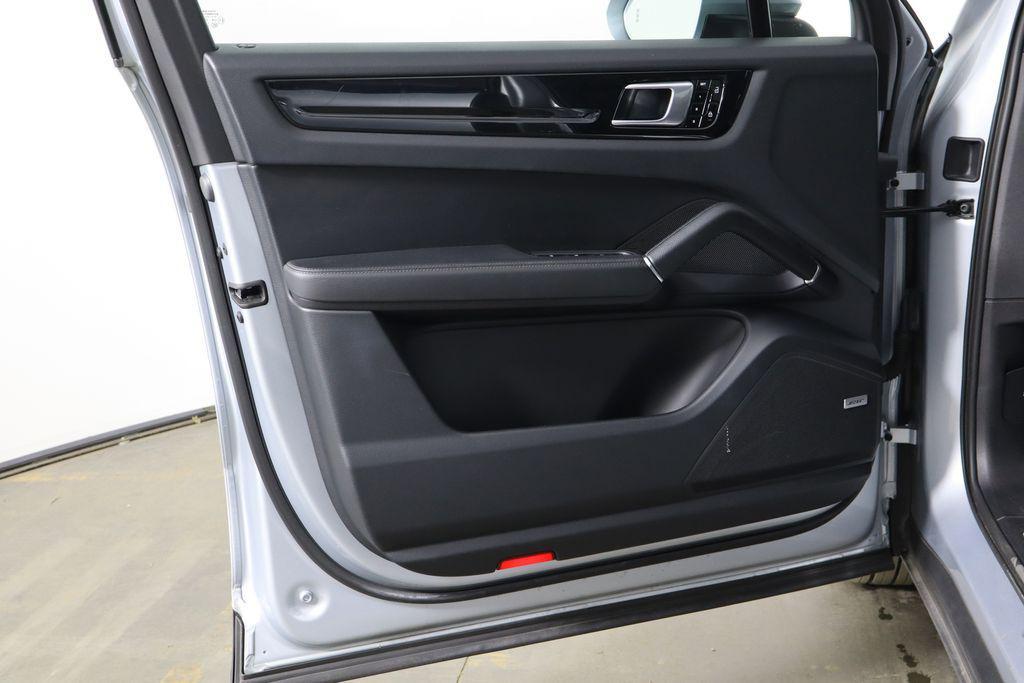 used 2019 Porsche Cayenne car, priced at $36,600