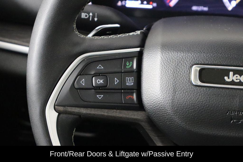 used 2023 Jeep Grand Cherokee car, priced at $29,954