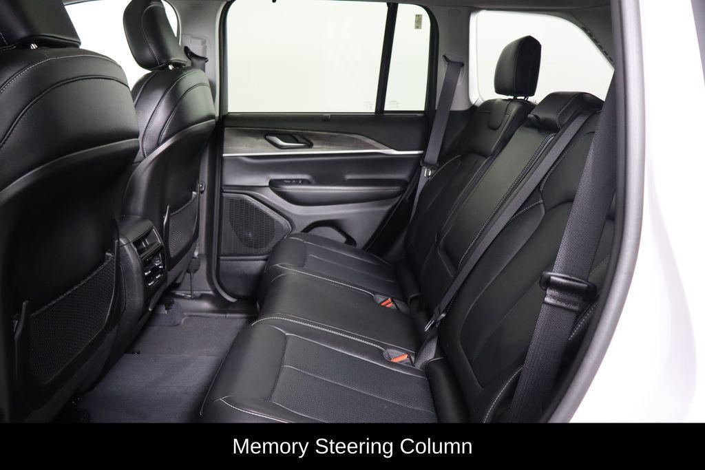 used 2023 Jeep Grand Cherokee car, priced at $29,954