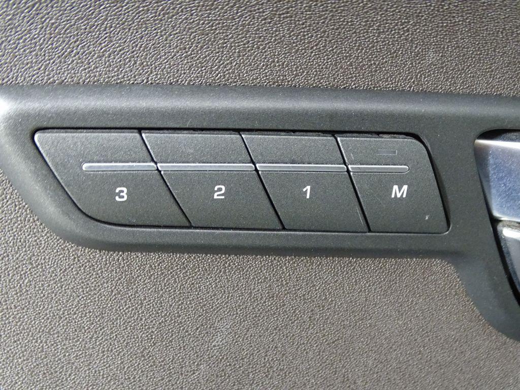 used 2013 Land Rover Range Rover Evoque car, priced at $9,999