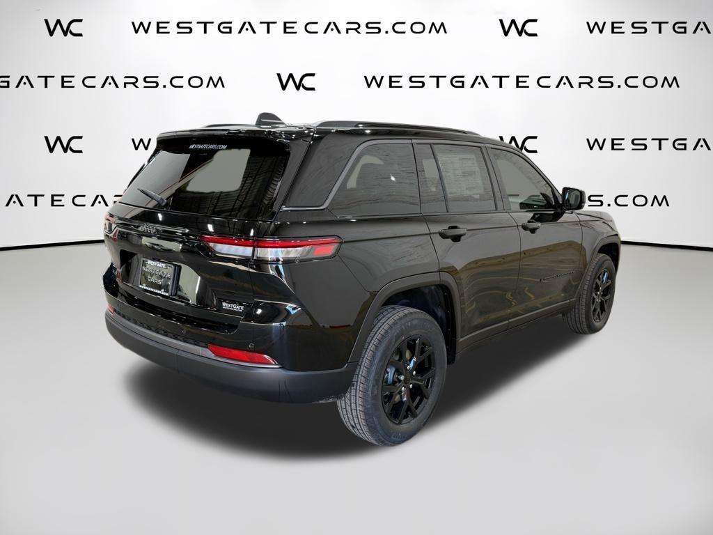 new 2026 Jeep Grand Cherokee car, priced at $44,600