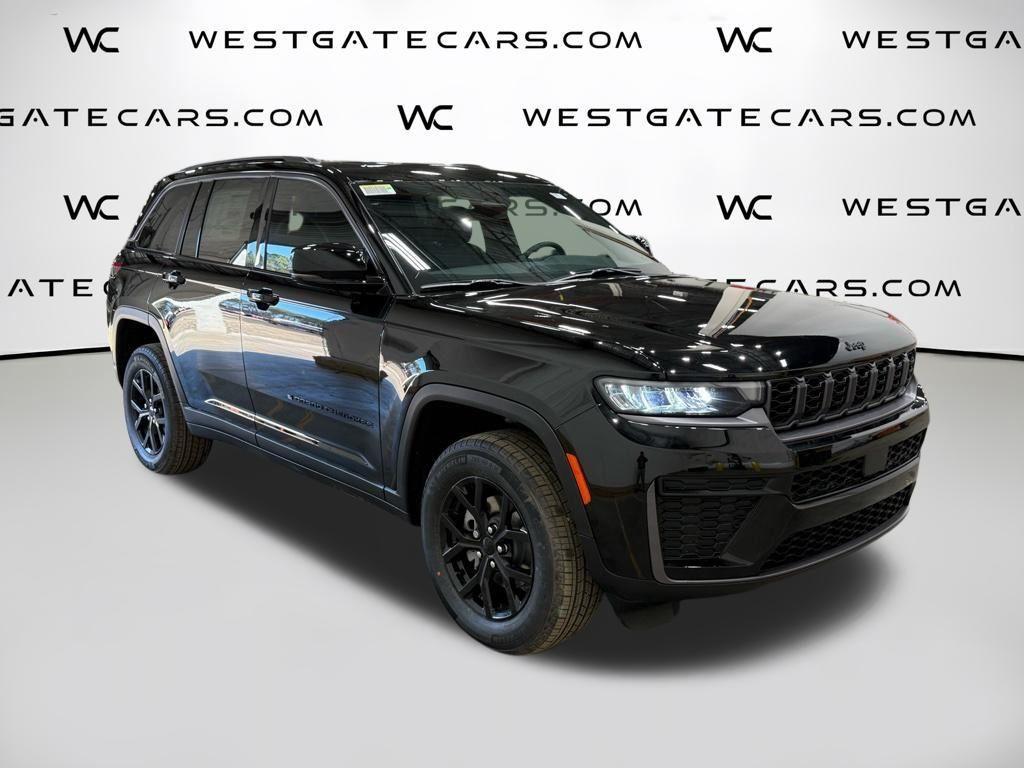 new 2026 Jeep Grand Cherokee car, priced at $44,600