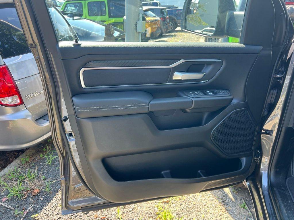 new 2025 Ram 1500 car, priced at $45,489