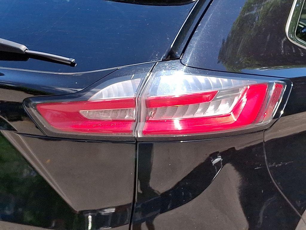 used 2021 Ford Edge car, priced at $19,500