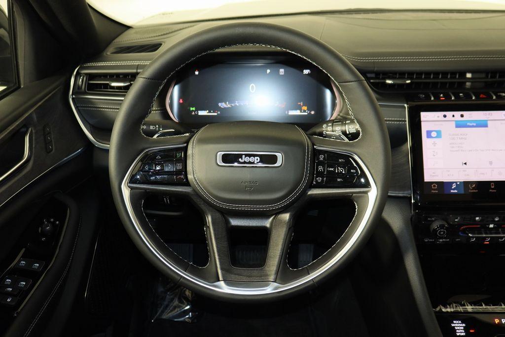 new 2024 Jeep Grand Cherokee car