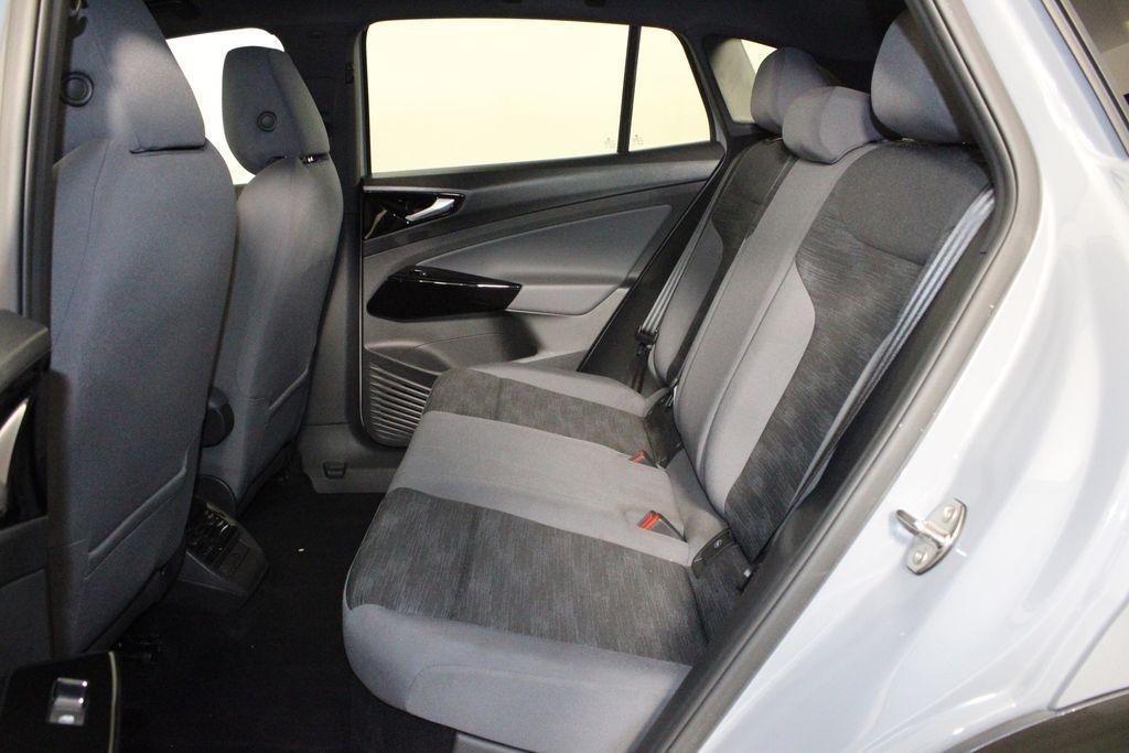 used 2021 Volkswagen ID.4 car, priced at $18,300