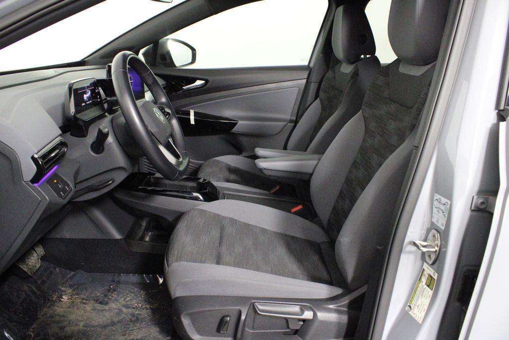 used 2021 Volkswagen ID.4 car, priced at $18,300