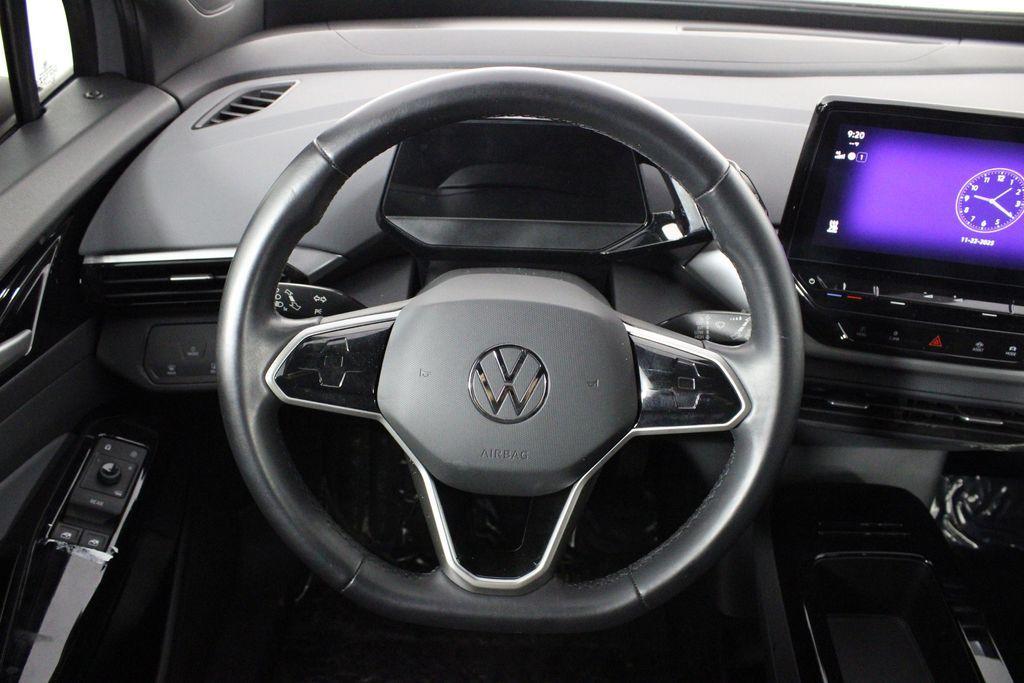 used 2021 Volkswagen ID.4 car, priced at $18,300
