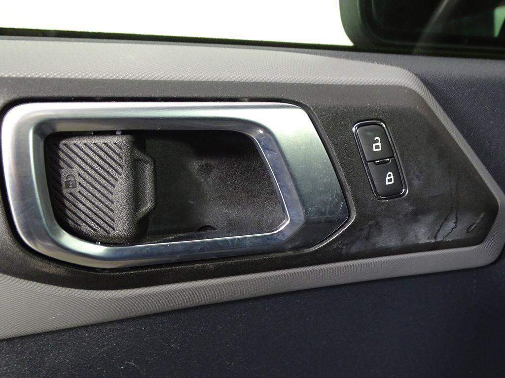 used 2021 Ford Bronco car, priced at $37,400