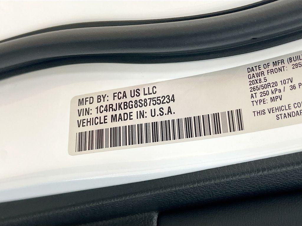 new 2025 Jeep Grand Cherokee L car, priced at $48,692