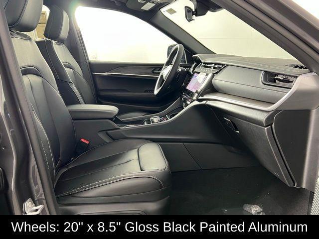 new 2026 Jeep Grand Cherokee L car, priced at $48,843