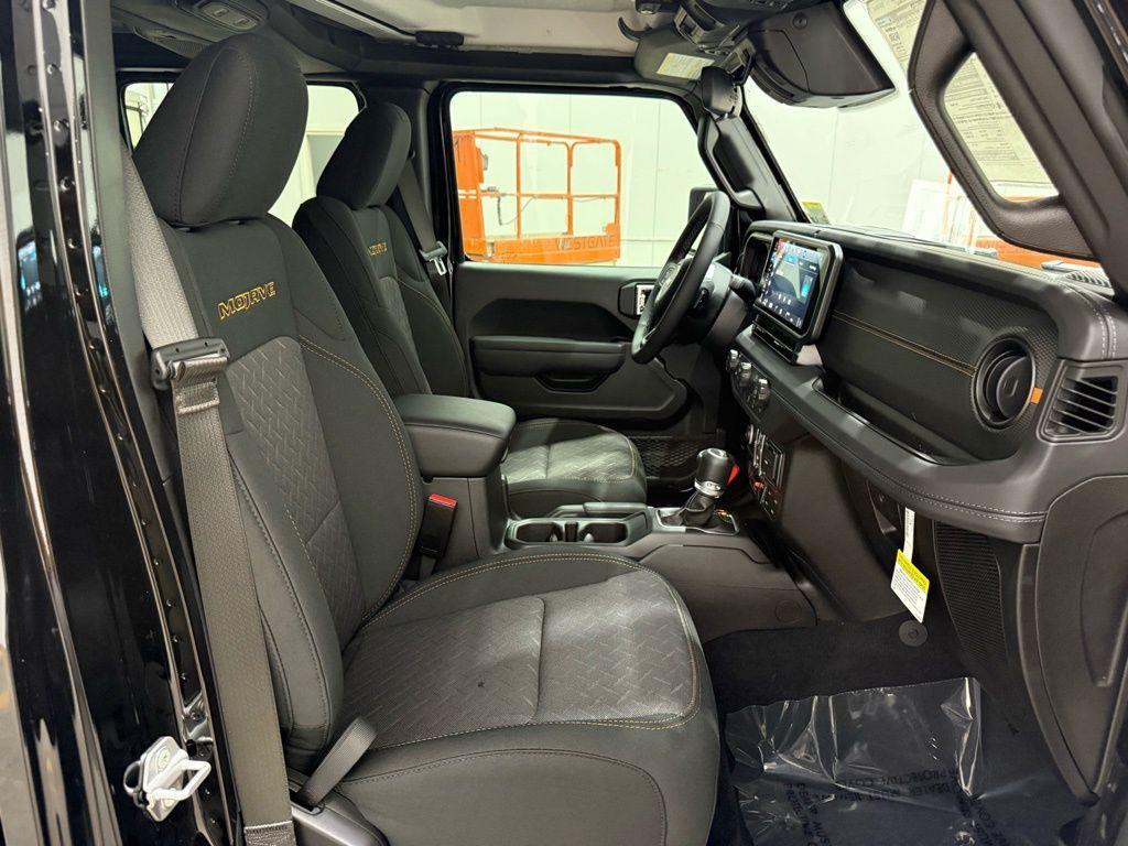 new 2026 Jeep Gladiator car, priced at $51,323