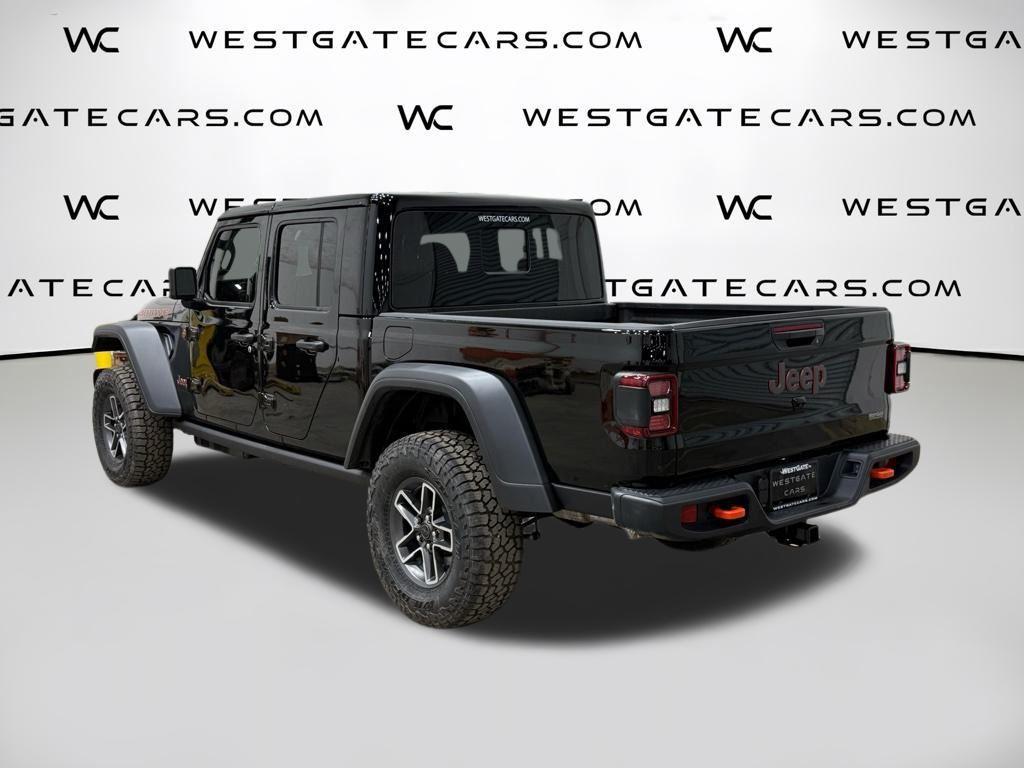 new 2026 Jeep Gladiator car, priced at $51,323