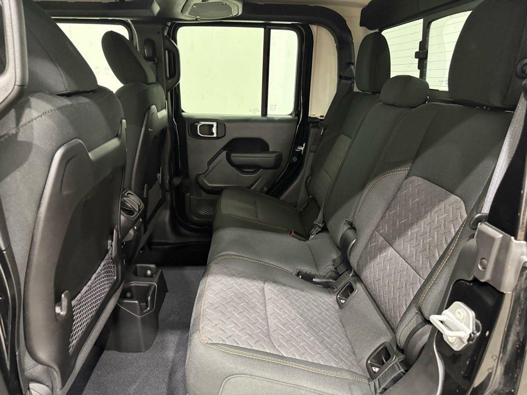 new 2026 Jeep Gladiator car, priced at $51,323