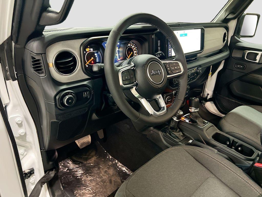 new 2026 Jeep Wrangler car, priced at $44,025