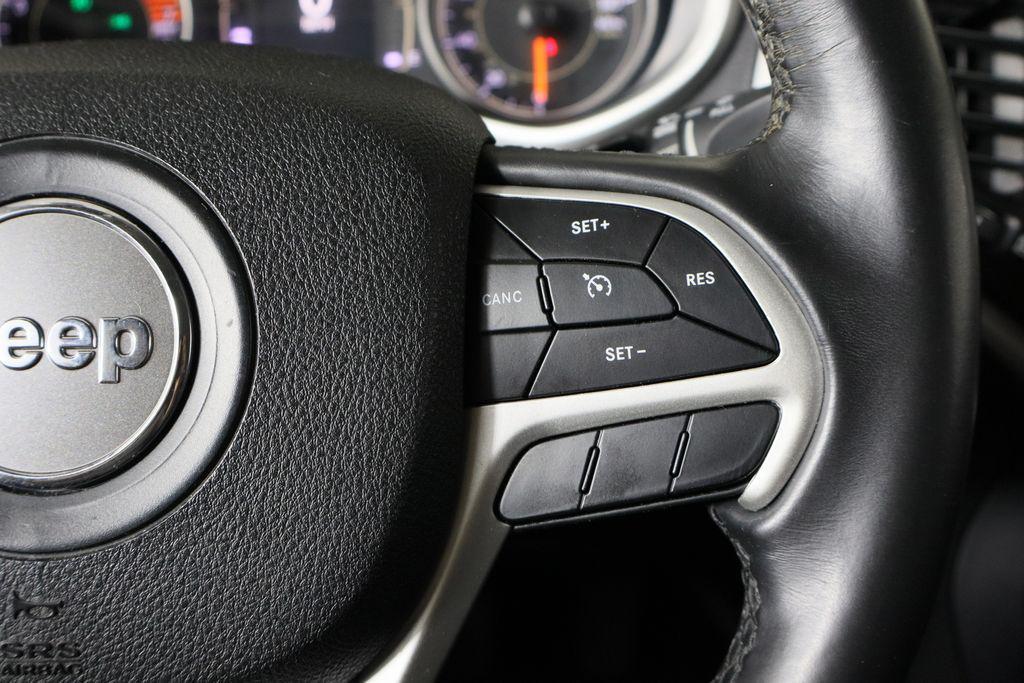 used 2018 Jeep Cherokee car, priced at $9,800