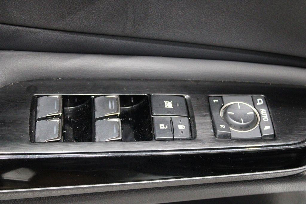 used 2022 Lexus ES 350 car, priced at $33,900