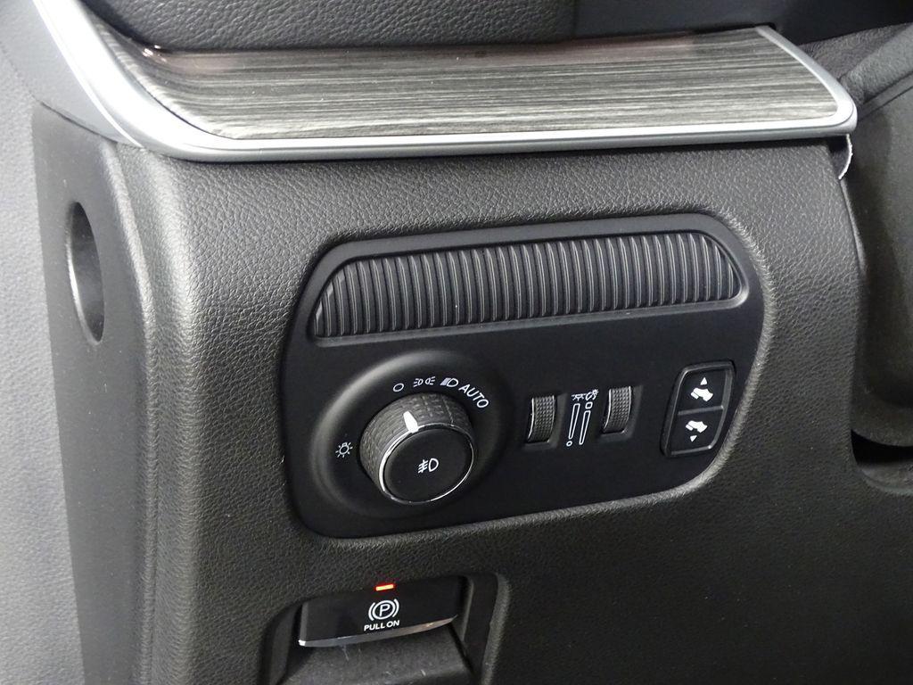 used 2022 Jeep Wagoneer car, priced at $39,000
