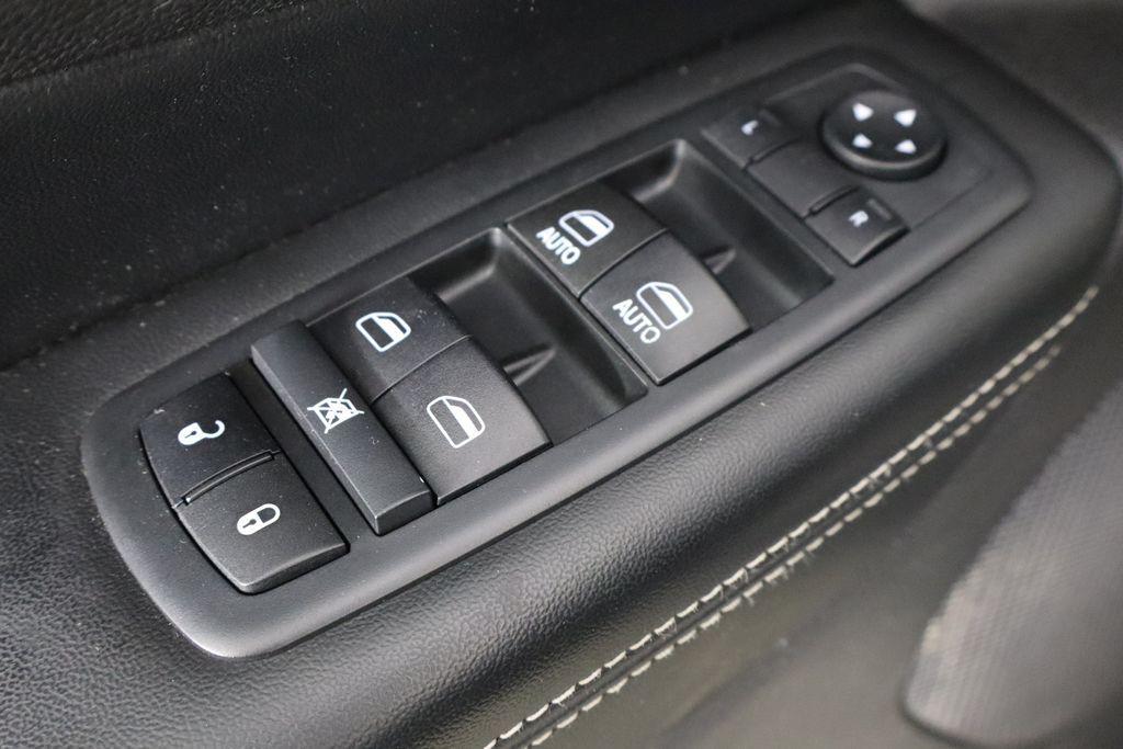 used 2017 Jeep Grand Cherokee car, priced at $12,993