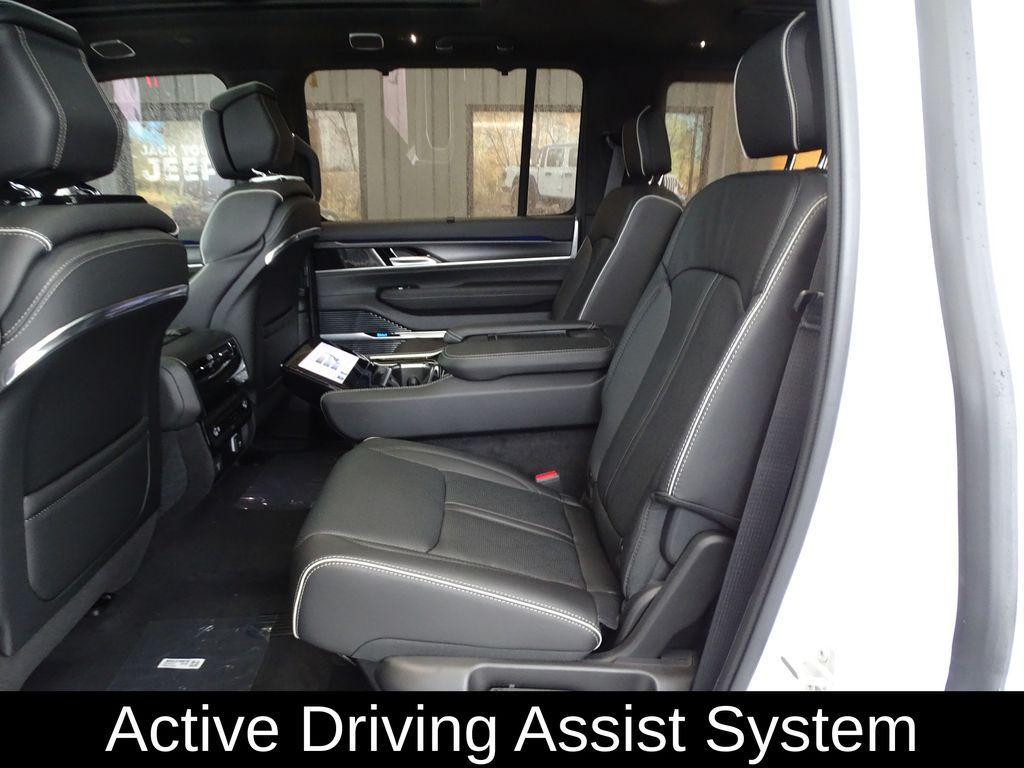 new 2024 Jeep Grand Wagoneer car, priced at $90,005