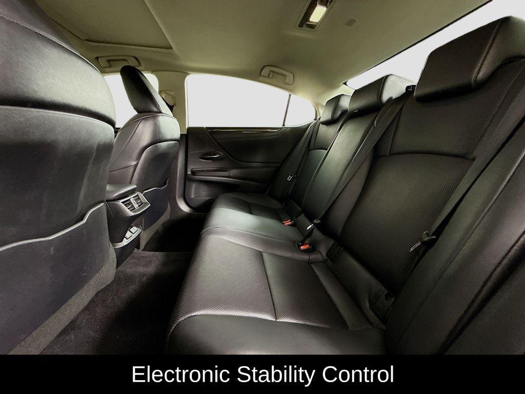 used 2019 Lexus ES 350 car, priced at $23,500