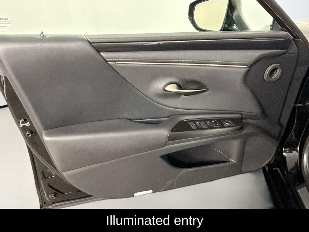 used 2019 Lexus ES 350 car, priced at $23,500