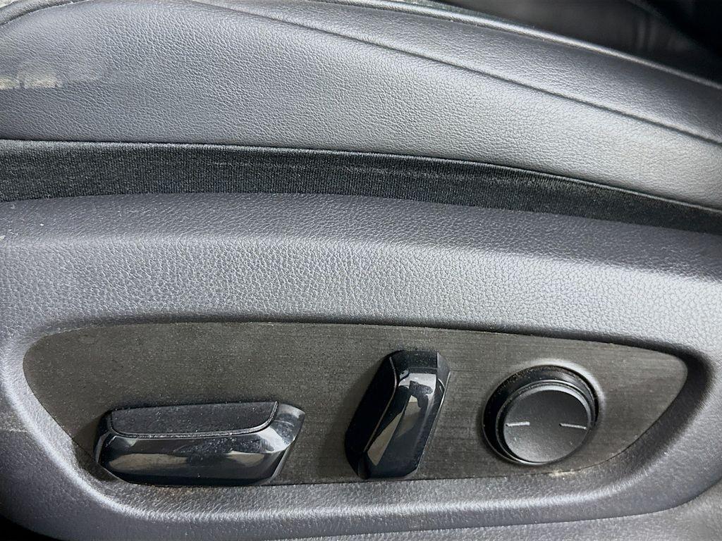 used 2019 Lexus ES 350 car, priced at $23,500