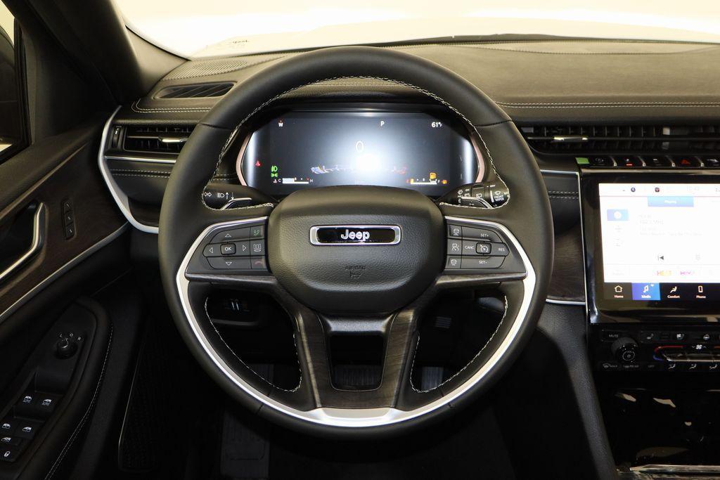 new 2025 Jeep Grand Cherokee L car, priced at $52,711