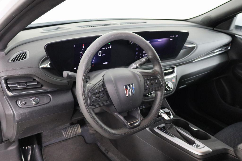 used 2025 Buick Envista car, priced at $22,600