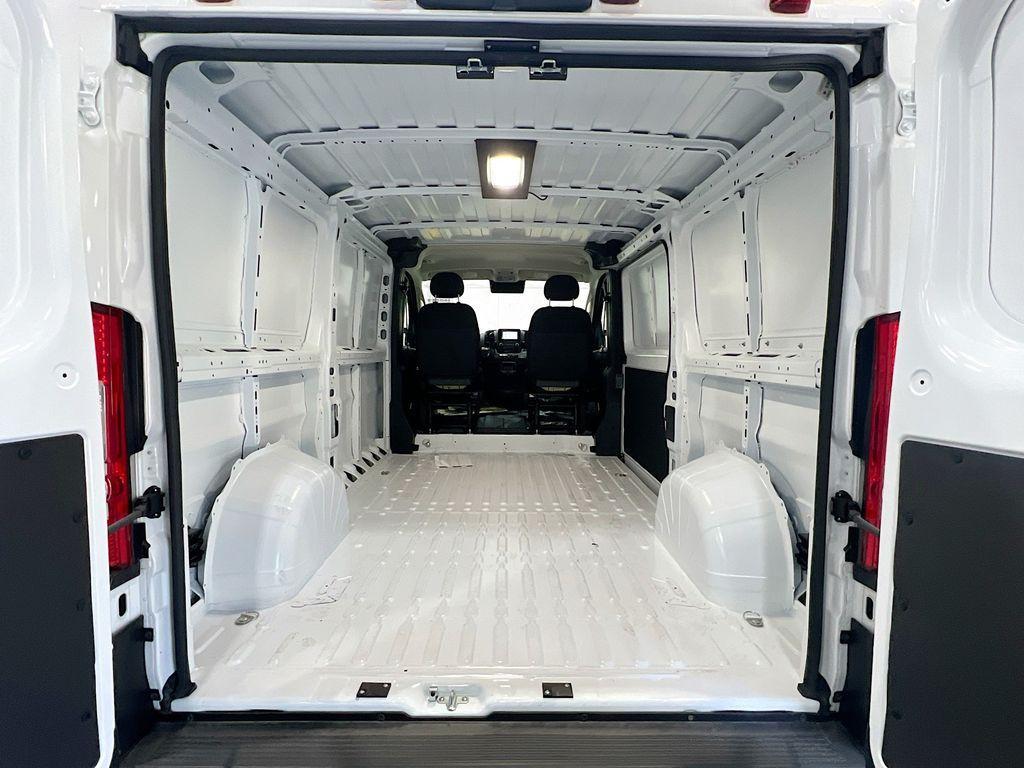 new 2025 Ram ProMaster 1500 car, priced at $45,516