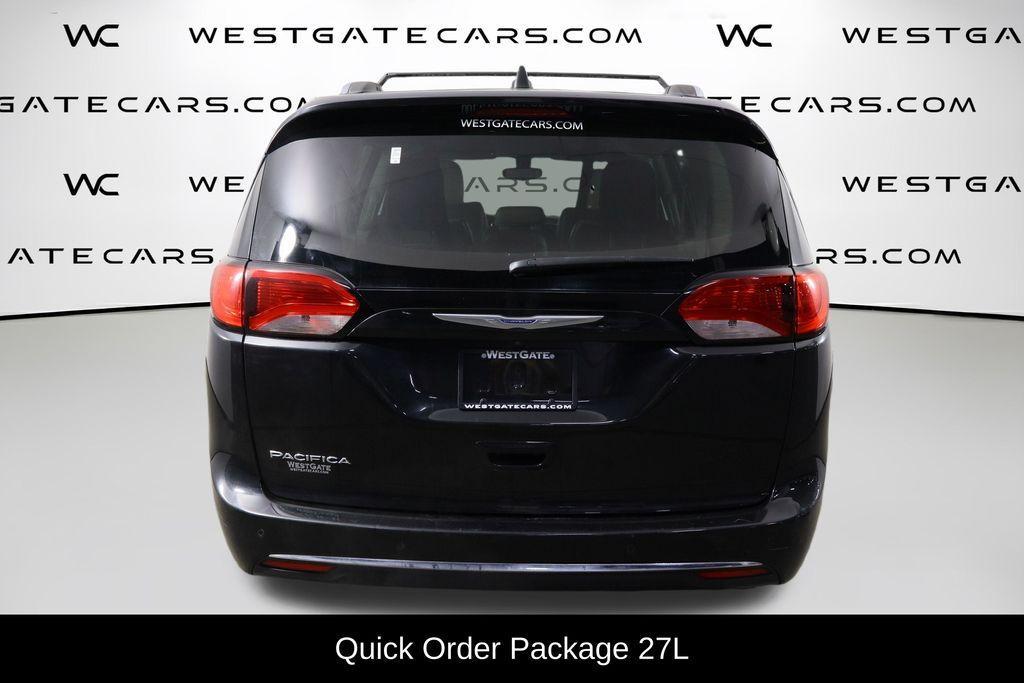 used 2018 Chrysler Pacifica car, priced at $12,800
