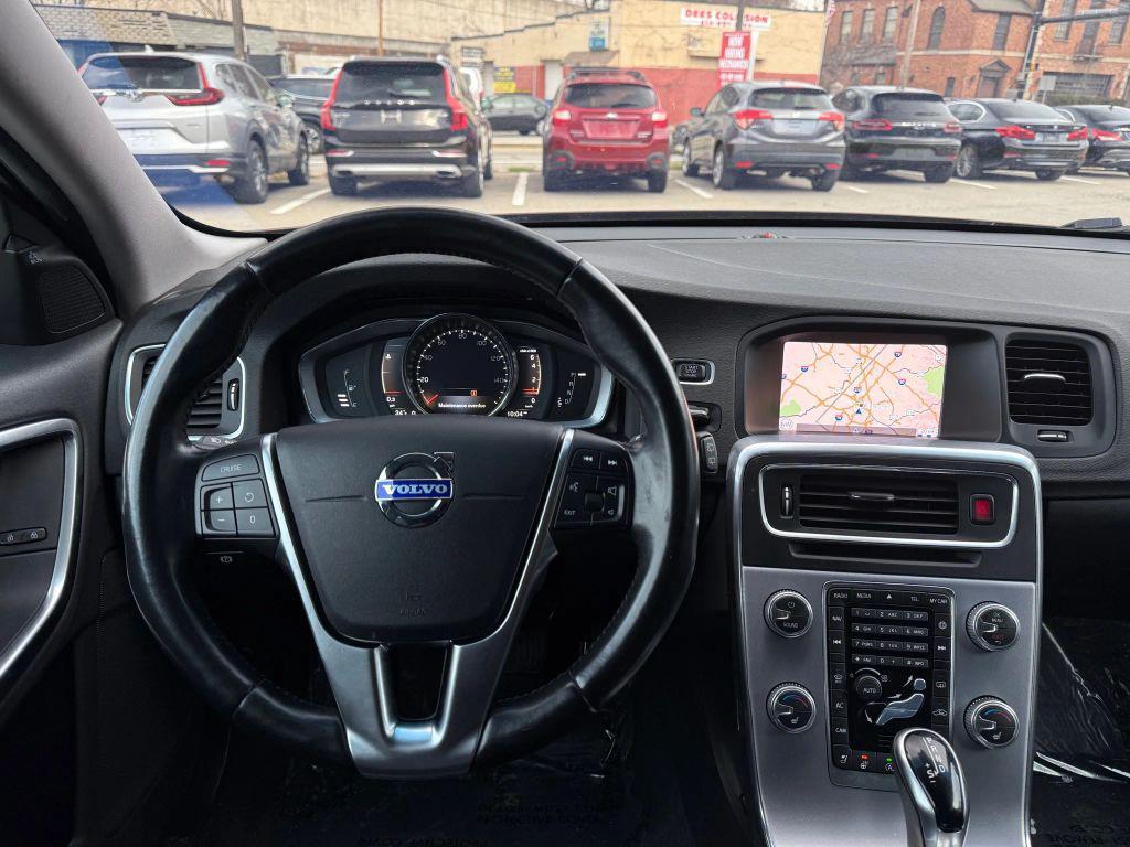 used 2018 Volvo V60 Cross Country car, priced at $12,995