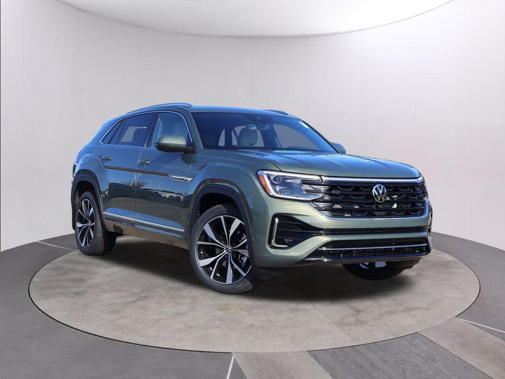new 2026 Volkswagen Atlas Cross Sport car, priced at $54,469