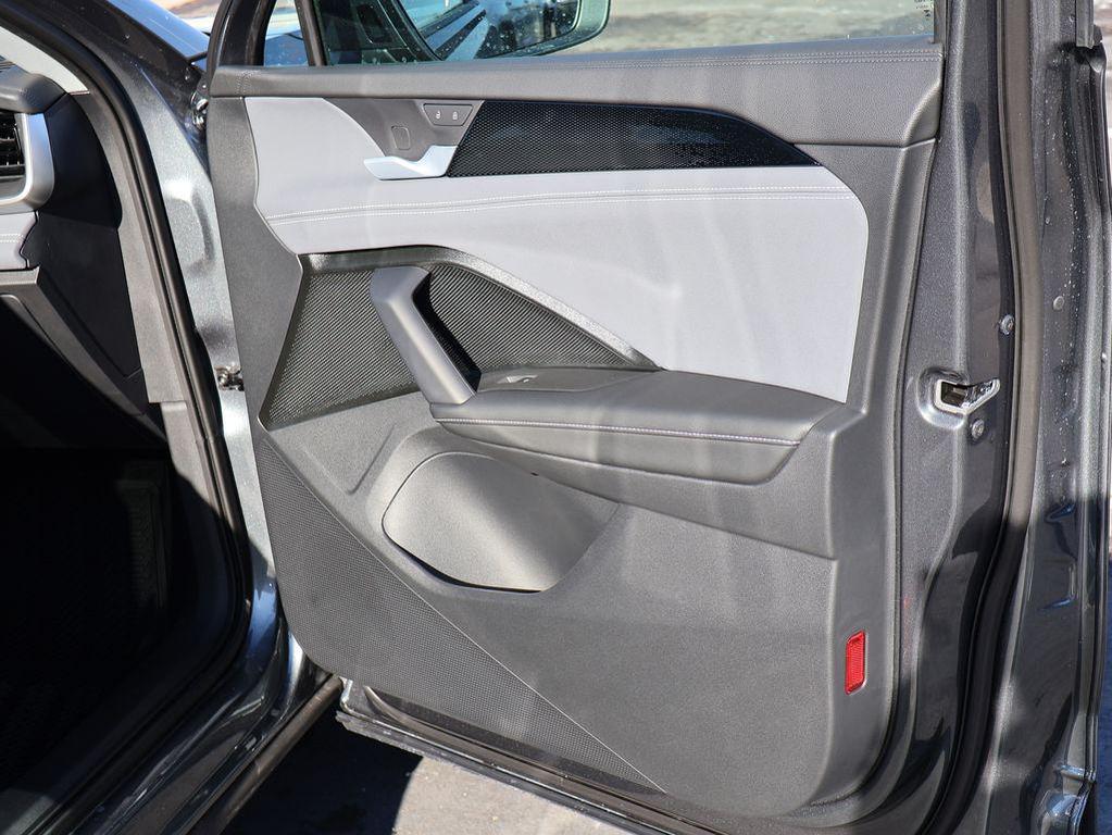 new 2026 Volkswagen Tiguan car, priced at $35,586