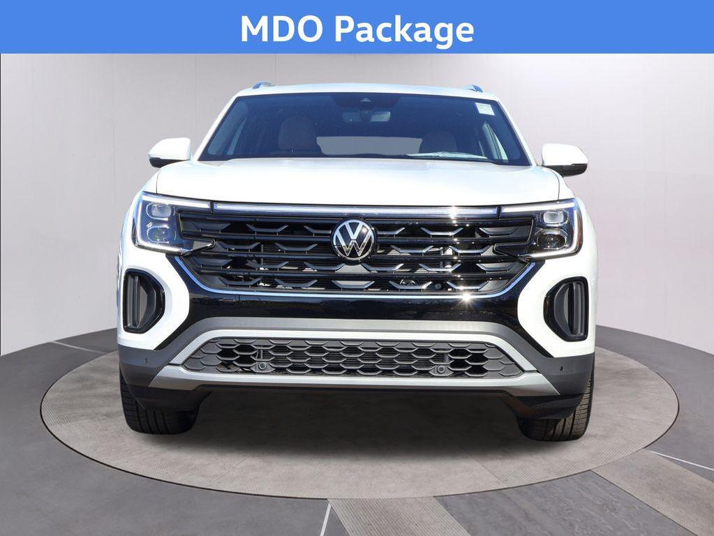 new 2026 Volkswagen Atlas Cross Sport car, priced at $47,552