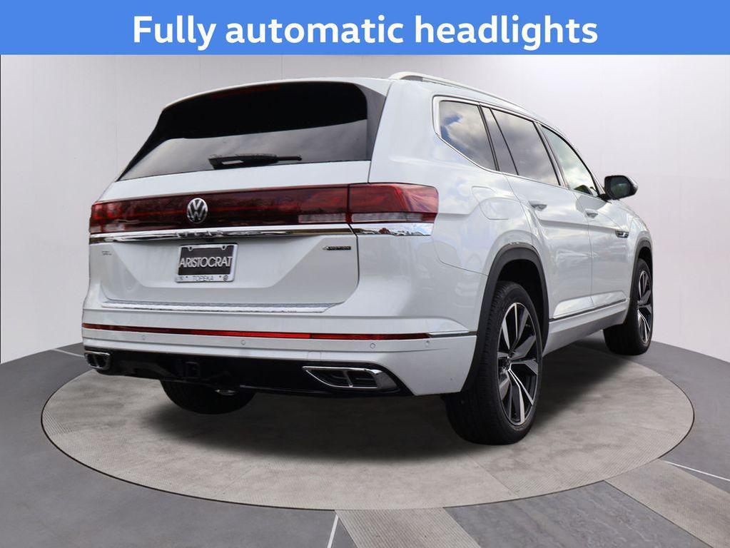 new 2026 Volkswagen Atlas car, priced at $56,216