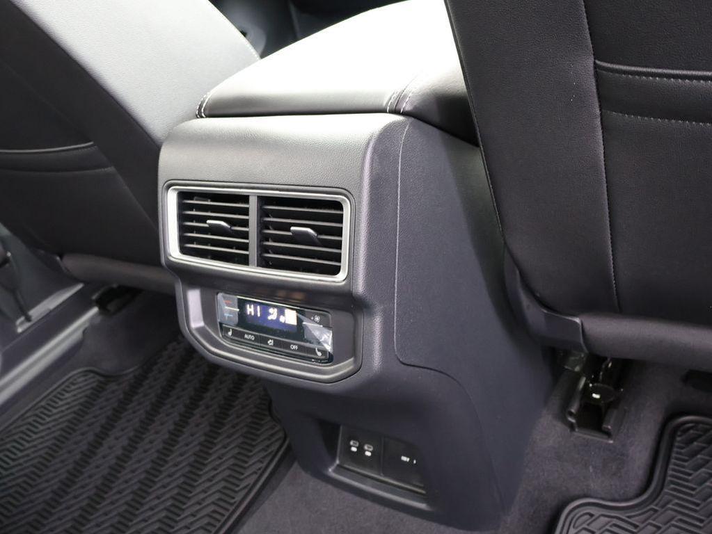 new 2026 Volkswagen Atlas car, priced at $56,216