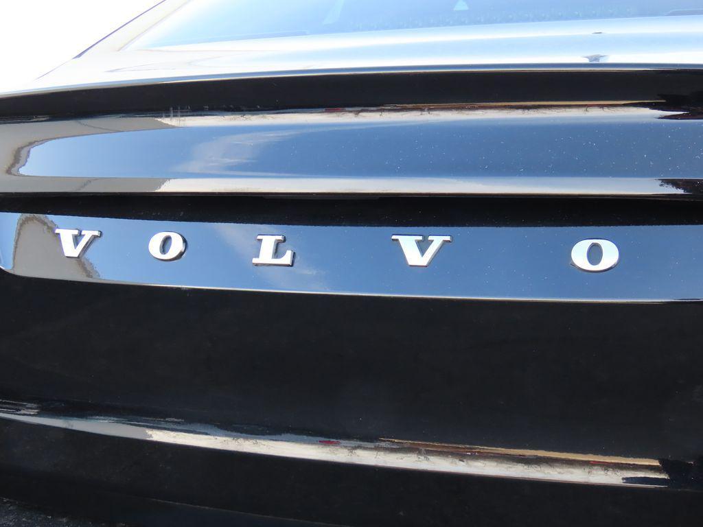 used 2022 Volvo S90 car, priced at $28,495