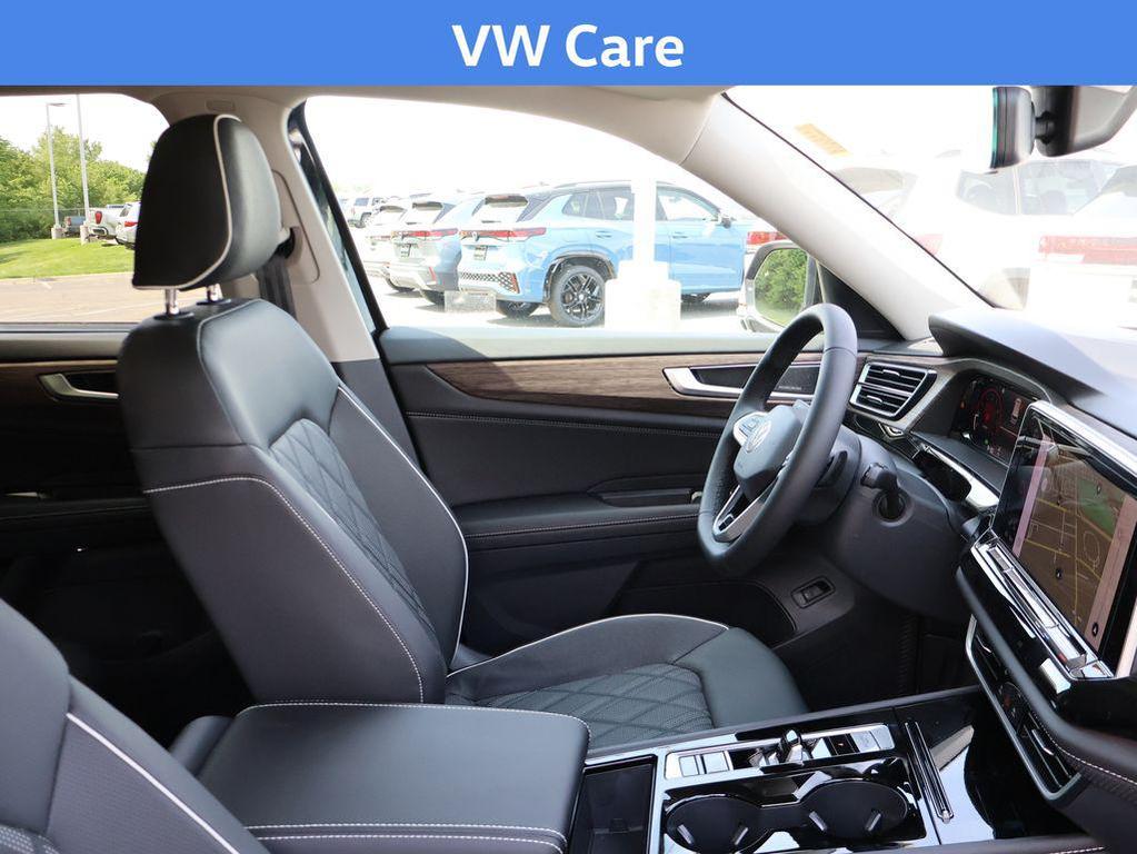 new 2026 Volkswagen Atlas car, priced at $57,831